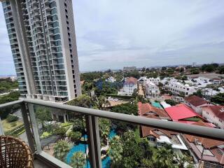 1 Bedroom Condo in The Riviera Wong Amat Beach Wongamat C010226