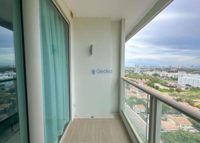 1 Bedroom Condo in The Riviera Jomtien Jomtien C010224