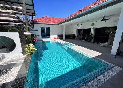 5 Bedrooms House in The Regent Estate Village 2 East Pattaya H010220