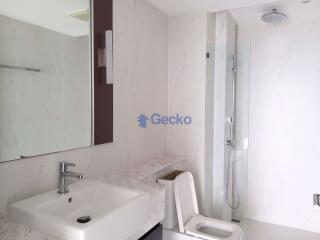 Studio Condo in Sky Residences Pratumnak C009155