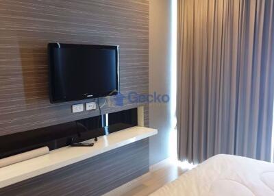 1 Bedroom Condo in Apus Condominium Central Pattaya C010200