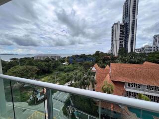 1 Bedroom Condo in The Elegance Pratumnak C010188