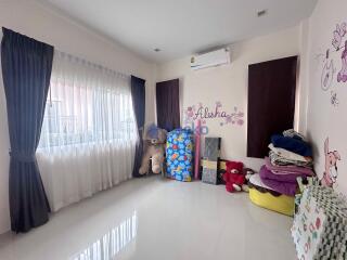 3 Bedrooms House in Ratanakorn Village 17 East Pattaya H008853