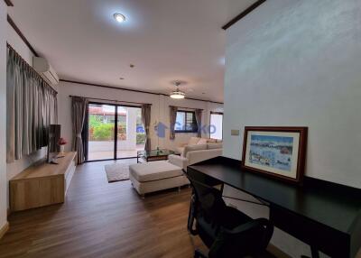 3 Bedrooms House in Hin Wong Na Jomtien H009546
