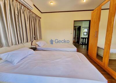 3 Bedrooms House in Hin Wong Na Jomtien H009546