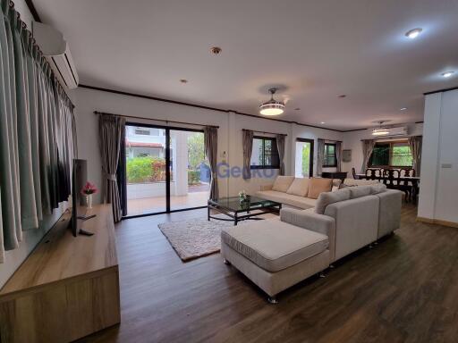 3 Bedrooms House in Hin Wong Na Jomtien H009546