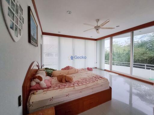 3 Bedrooms House in El Grande East Pattaya H010039