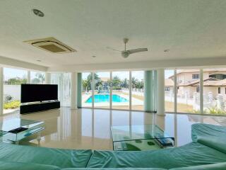 3 Bedrooms House in El Grande East Pattaya H010039