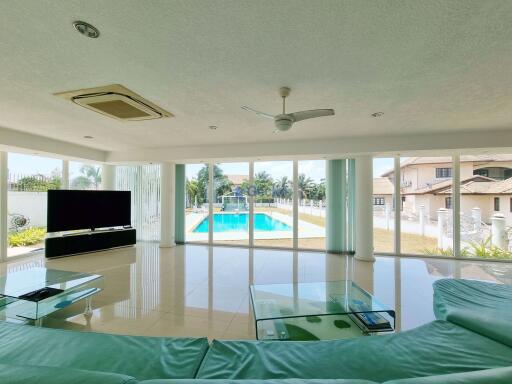 3 Bedrooms House in El Grande East Pattaya H010039