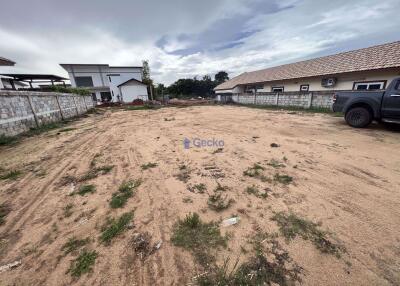 Land available in Huay Yai L010120