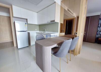 2 Bedrooms Condo in The Riviera Jomtien Jomtien C009709