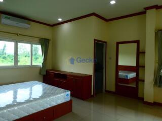 6 Bedrooms House East Pattaya H009602