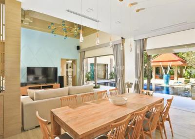 Exclusive 5-Bed Pool Villa near Boat Avenue