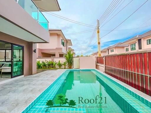 For RENT House Pool Villa 4 Bedrooms 221 Sqm Fully Furnished Huay Yai / R-0283T