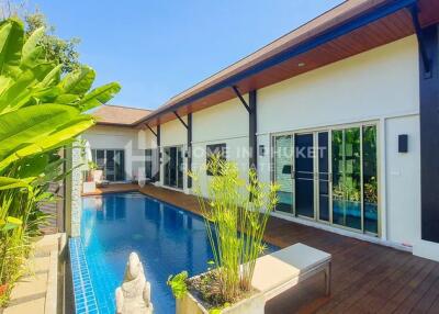 Asian 4-Bed Pool Villa in Nai Harn