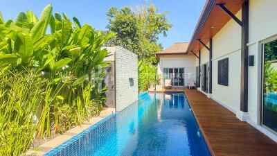 Asian 4-Bed Pool Villa in Nai Harn