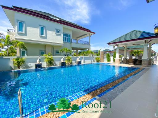 Brand New Pool Villa 5 bedroom, fully furnished Near the beach For Sale, Pattaya  OP-0010Y 5BR