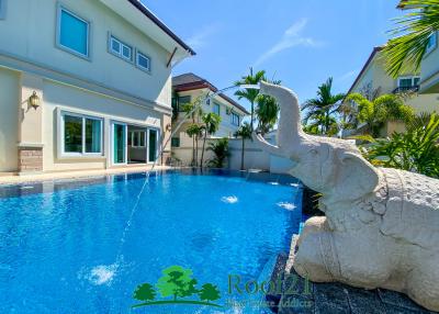 Brand New Pool Villa 5 bedroom, fully furnished Near the beach For Sale, Pattaya  OP-0010Y 5BR