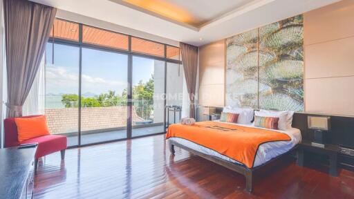 Sea View 3-Bed Townhome in Rawai