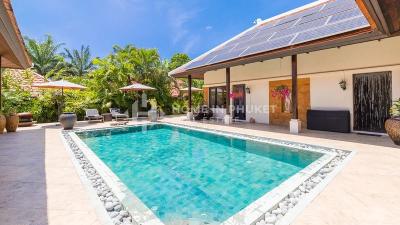 Spacious Thai-Style Villa with Solar System