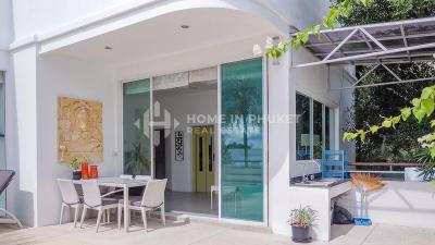 Three-Storey Pool Villa in Chalong