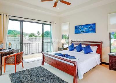 Cozy 7-Bed Pool Villa in Nai Harn