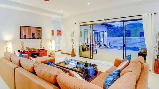 Cozy 7-Bed Pool Villa in Nai Harn