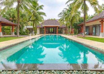 Exquisite Thai-Style Pool Villa near Beach