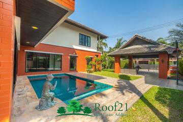 Large Family House with private pool for sale at Soi Siam Country Club