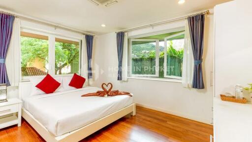 19 Room Guesthouse & 6 Bedroom Villa in Patong