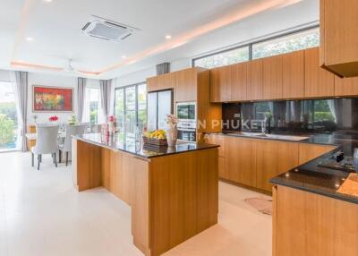 Contemporary 3-Bed Villa in Cherngtalay