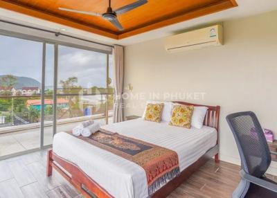 8 Bedrooms Loft-style Pool Villa in Rawai