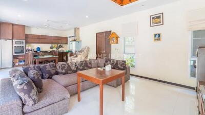 Balinese 3-Bed Pool Villa near BIS