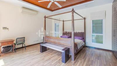 Balinese 3-Bed Pool Villa near BIS