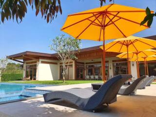 Luxury  Private Pool Villa in Mae Rim