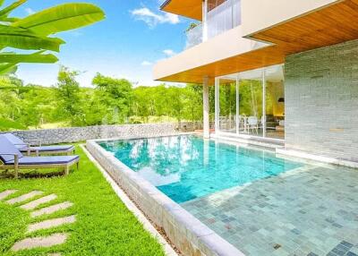 Boutique Pool Villas in Layan