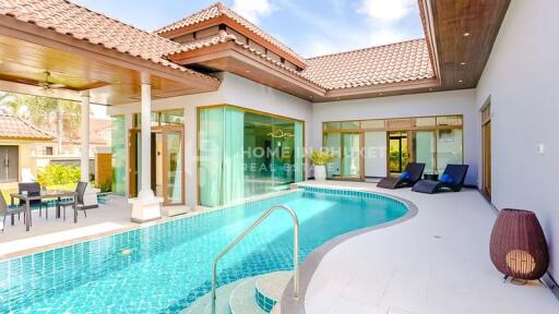 Stylish 3-Bed Pool Villas in Bangtao