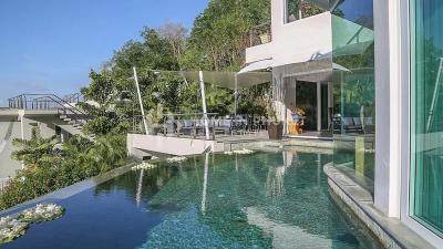 Grand 6 Bed Sea View Villa in Bangtao