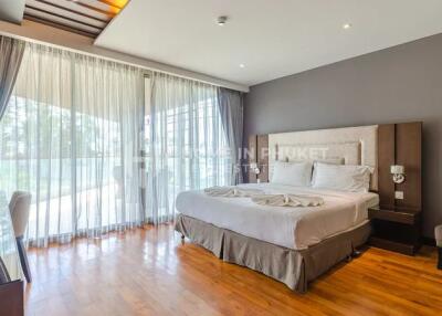 Deluxe 2-Bed Condo in Bangtao