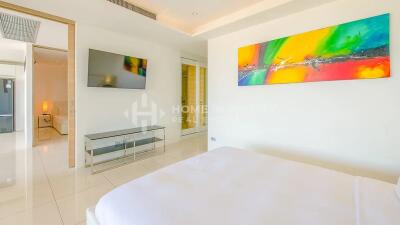 Modern 2-Bed Sea View Condo in Kata