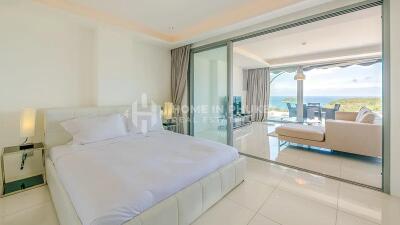 Modern 2-Bed Sea View Condo in Kata