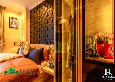 Luxury 1 bedroom Beachfront Condominium For Sale, Pet Friendly in Jomtien Beach, Pattaya P-0006Y-403