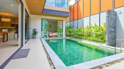 Modern 3-Bed Pool Villa in Saiyuan