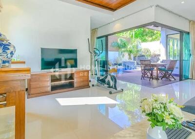 Tropical 2-Bed Villa in Nai Harn