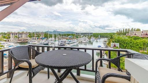 4-Bed Marina Penthouse with Private Berth