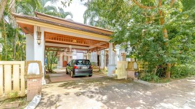 Single Detached Home in Boat Lagoon