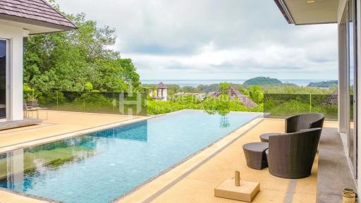 Stunning Sea View 5-Bed Villa in Layan