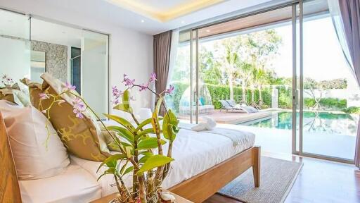 Modern Balinese Villas near Layan Beach