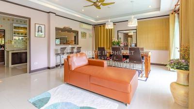 6-Bed Family Home near Golf Course