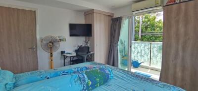 2 Bedrooms Sea Saran Condo for Sale